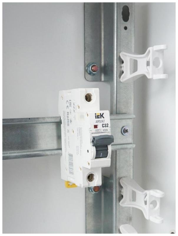 Миниатюра 9