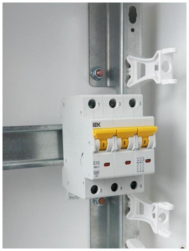 Миниатюра 9