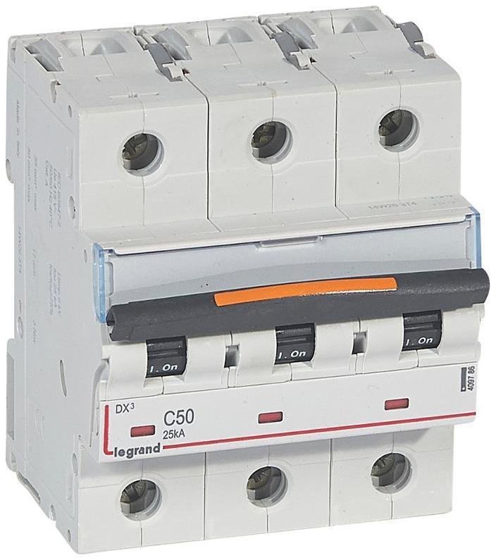 Legrand 409786 Выключатель автоматический трехполюсный DX3 50А C 25кА (4,5 мод)