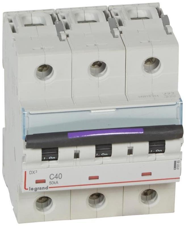 Legrand 410165 Выключатель автоматический трехполюсный DX3 40А C 50кА (4,5 мод)