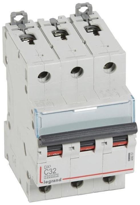Legrand 409257 Выключатель автоматический трехполюсный DX3 10000 32А C 16кА