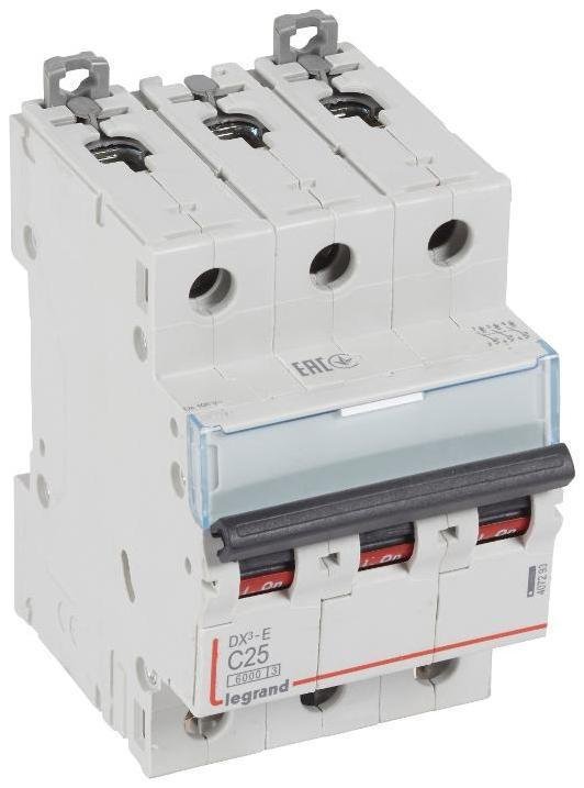 Legrand 407293 Выключатель автоматический трехполюсный DX3-E 6000 25А C 6кА