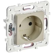 Розетка SKANDY 16А с заземл. защ. шторки SK-R04B беж. IEK SK-R14-16-K10