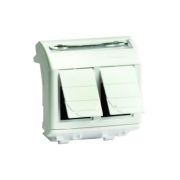 Компьютерная розетка RJ-45. кат.5Е (2 разъема PcNet). белая. 2мод. Brava | 76656B | DKC